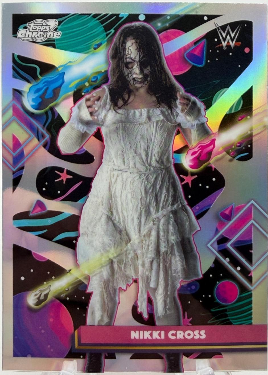 Nikki Cross [Refractor] #62