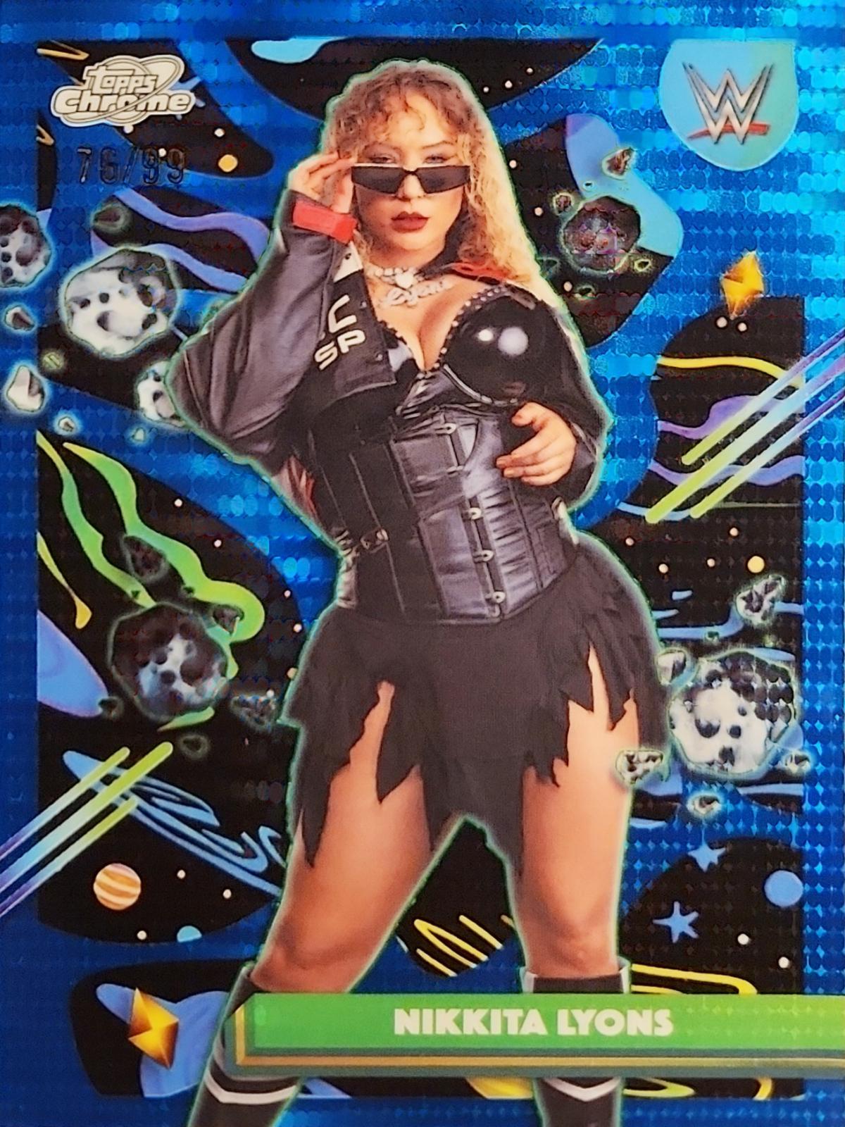 Nikkita Lyons [Blue Moon Refractor] #171