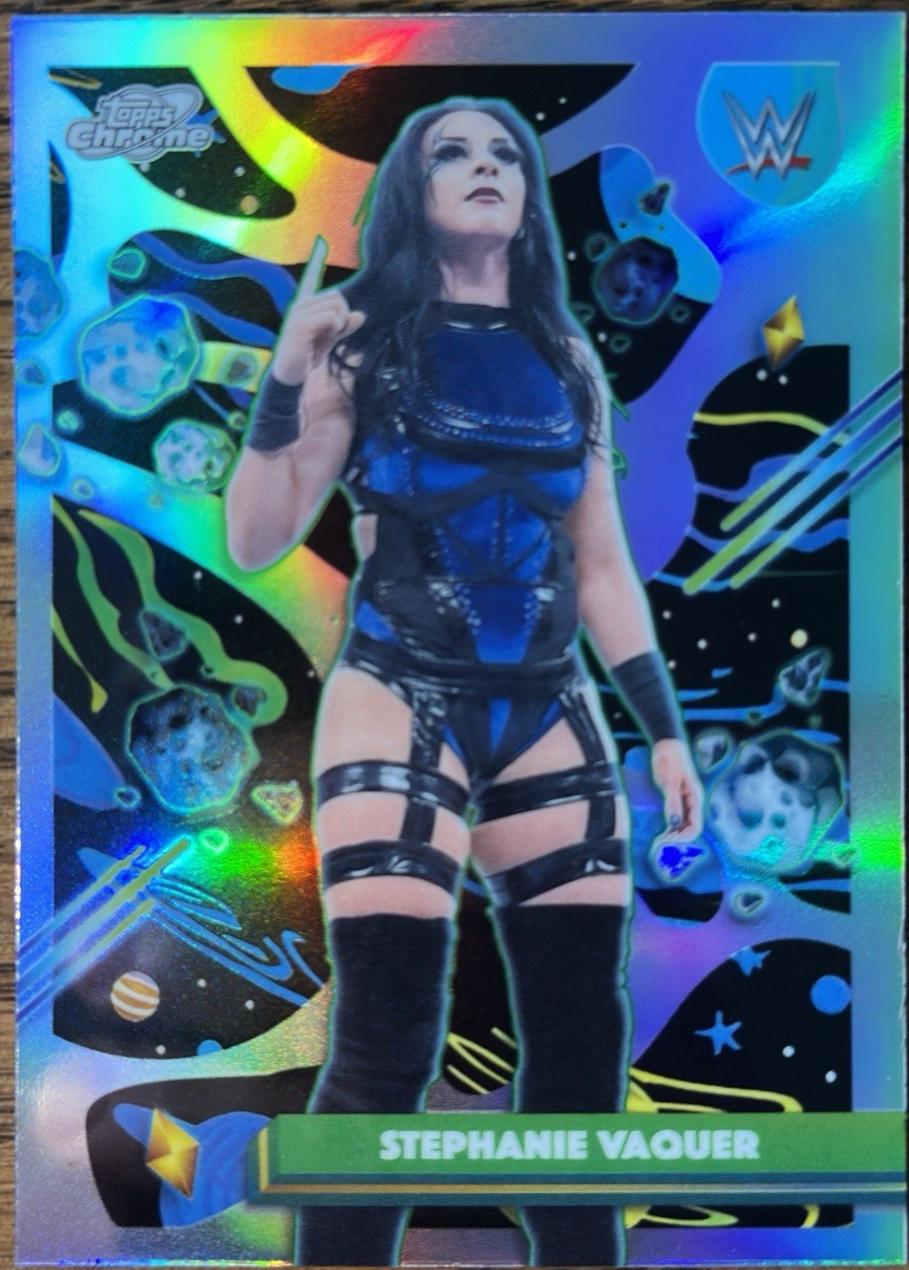Stephanie Vaquer [Refractor] #3