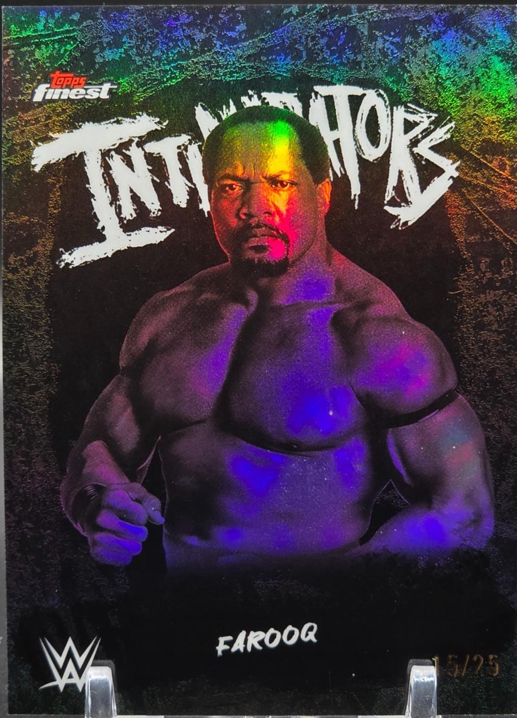 Farooq [Black Refractor] #INT-FQ