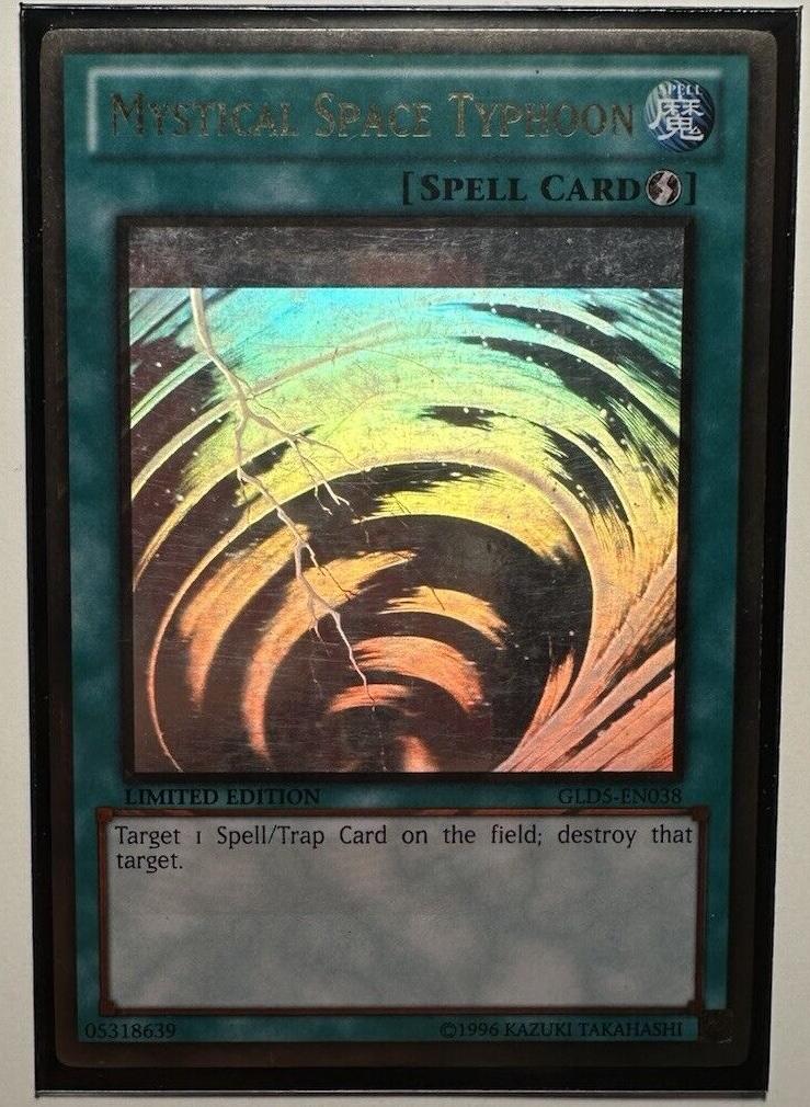 Mystical Space Typhoon [Misprint] GLD5-EN038