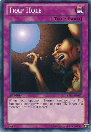 Trap Hole [1st Edition] YS12-EN032