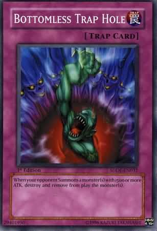 Bottomless Trap Hole [1st Edition] SDDE-EN032